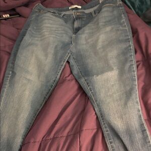 Light Wash Denim Jeans - Blue